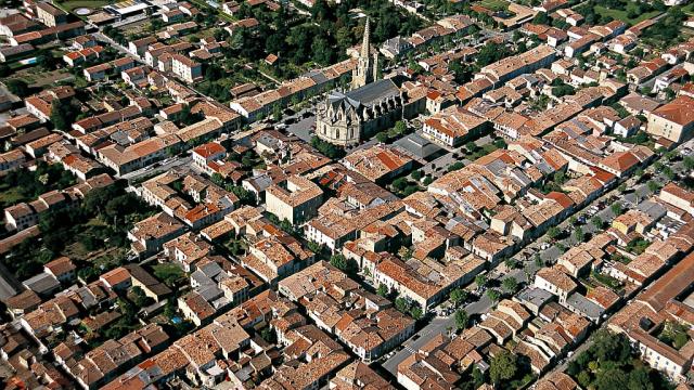 Mirepoix Ariege Pyrenees Ariege Pyrenees Tourism Marc Mesplie