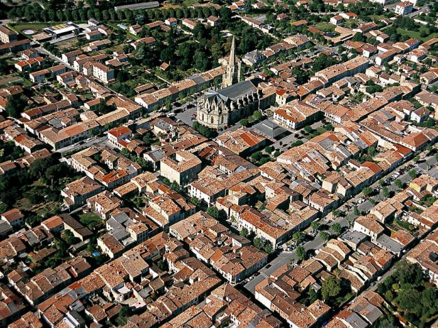 Mirepoix Ariege Pirineos Ariege Pirineos Turismo Marc Mesplie