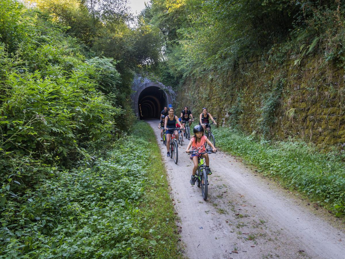 The Greenway | Official website of the Office de Tourisme des Pyrénées ...
